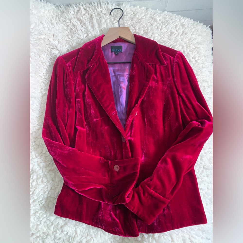 Vintage Vibrant Red Velvet Rayon & Silk Blend Feminine Women's Blazer Size 6